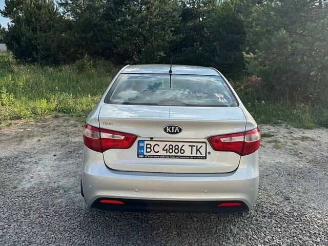 Серый Киа Рио, объемом двигателя 1.4 л и пробегом 129 тыс. км за 9700 $, фото 1 на Automoto.ua