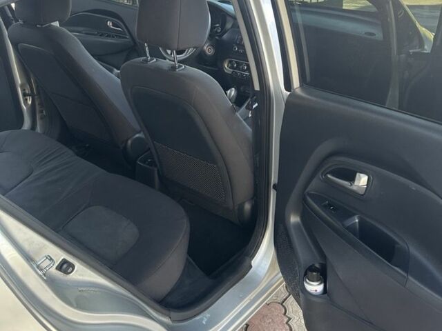 Киа Рио 2014 в Вараш (Кузнецовск) на Automoto.ua Серый Киа Рио, объемом двигателя 1.6 л и пробегом 168 тыс. км за 7200 $, фото 6 на Automoto.ua