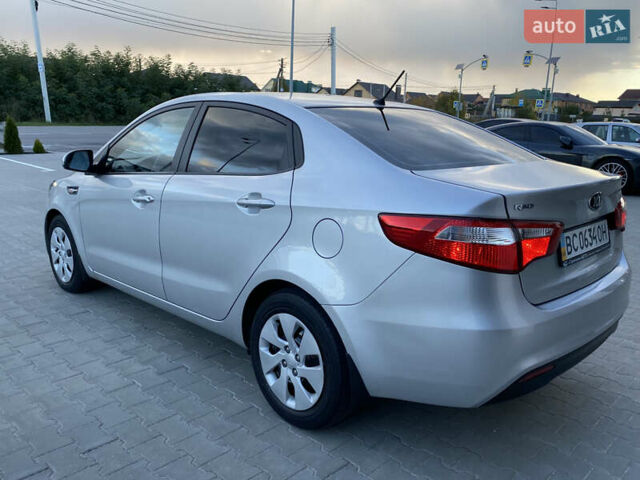 Серый Киа Рио, объемом двигателя 1.4 л и пробегом 43 тыс. км за 10450 $, фото 14 на Automoto.ua