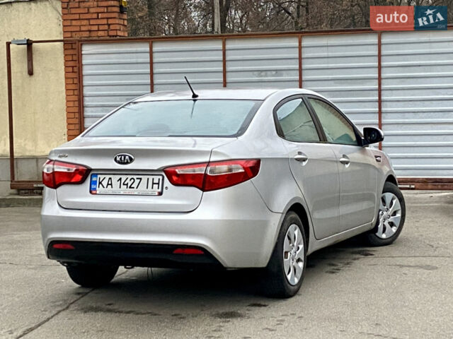 Сірий Кіа Ріо, об'ємом двигуна 1.4 л та пробігом 86 тис. км за 7300 $, фото 3 на Automoto.ua