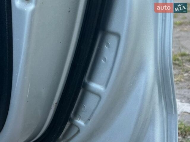 Серый Киа Рио, объемом двигателя 1.6 л и пробегом 107 тыс. км за 9500 $, фото 37 на Automoto.ua