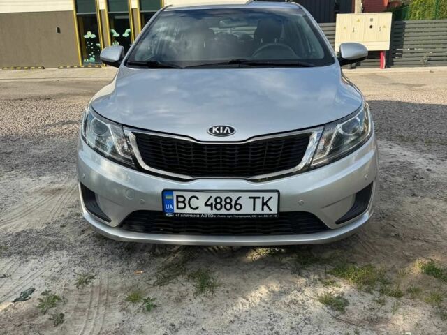 Сірий Кіа Ріо, об'ємом двигуна 1.4 л та пробігом 129 тис. км за 8676 $, фото 4 на Automoto.ua