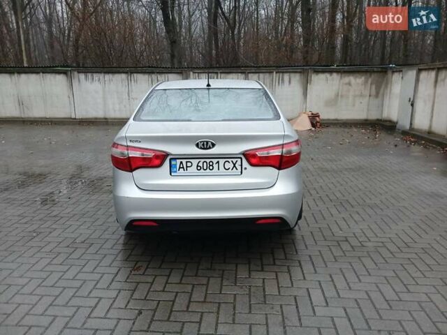 Серый Киа Рио, объемом двигателя 1.37 л и пробегом 155 тыс. км за 10700 $, фото 1 на Automoto.ua