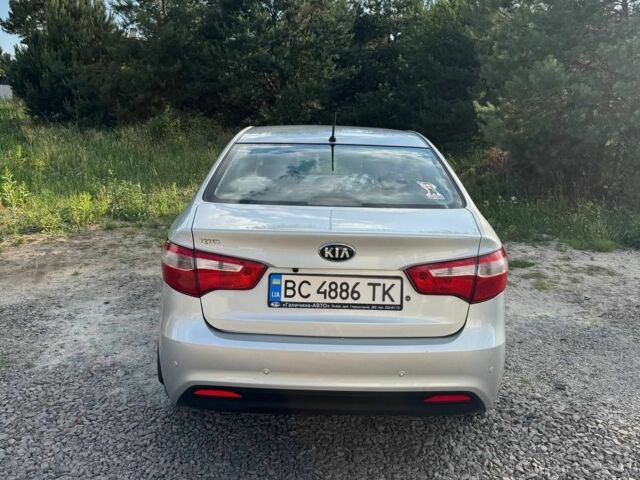 Сірий Кіа Ріо, об'ємом двигуна 1.4 л та пробігом 129 тис. км за 8676 $, фото 1 на Automoto.ua