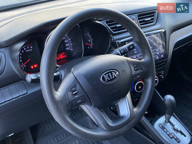Серый Киа Рио, объемом двигателя 1.4 л и пробегом 43 тыс. км за 10450 $, фото 34 на Automoto.ua