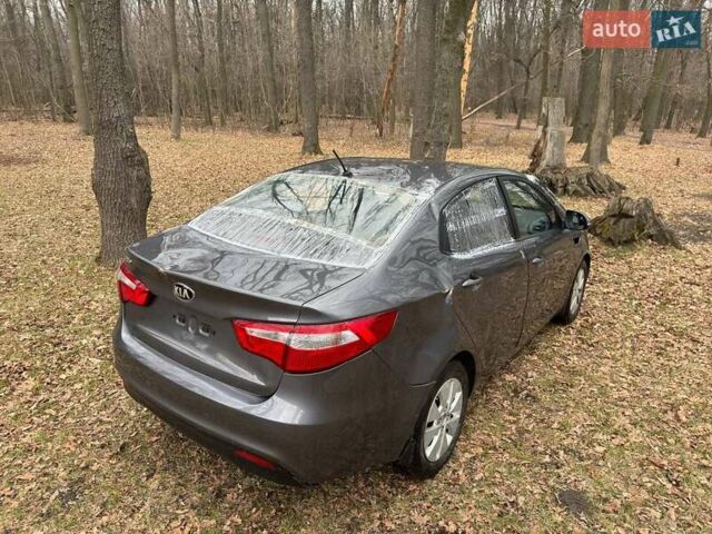 Сірий Кіа Ріо, об'ємом двигуна 1.59 л та пробігом 140 тис. км за 3700 $, фото 5 на Automoto.ua