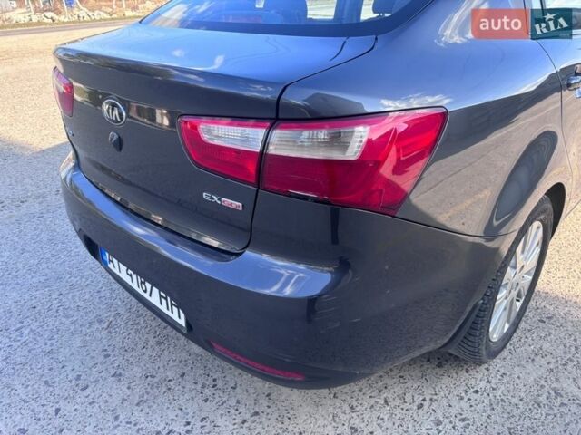 Серый Киа Рио, объемом двигателя 1.59 л и пробегом 127 тыс. км за 7500 $, фото 13 на Automoto.ua