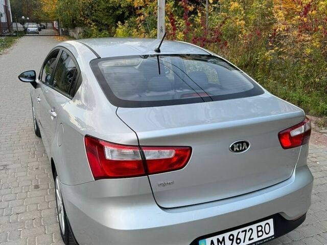 Серый Киа Рио, объемом двигателя 1.25 л и пробегом 84 тыс. км за 10500 $, фото 8 на Automoto.ua