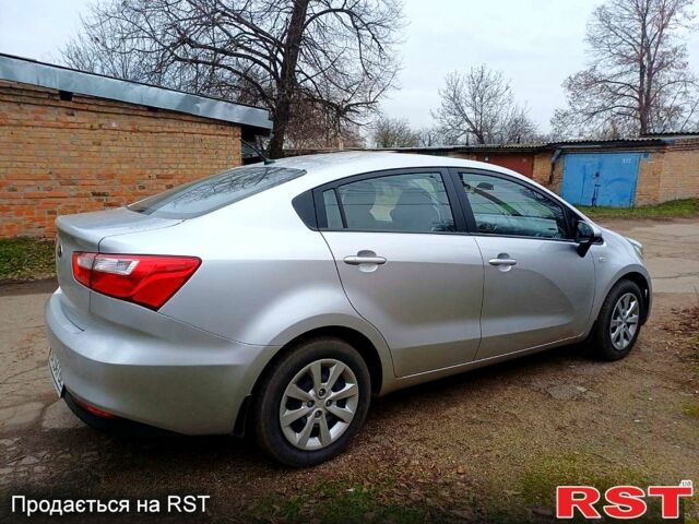 Сірий Кіа Ріо, об'ємом двигуна 1.4 л та пробігом 35 тис. км за 12000 $, фото 7 на Automoto.ua