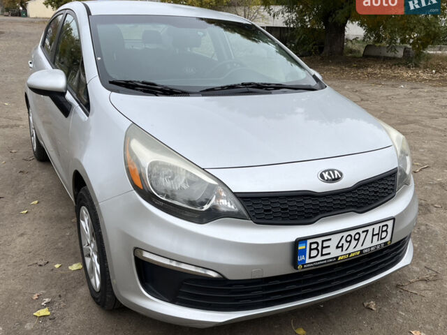 Сірий Кіа Ріо, об'ємом двигуна 1.59 л та пробігом 219 тис. км за 7600 $, фото 2 на Automoto.ua
