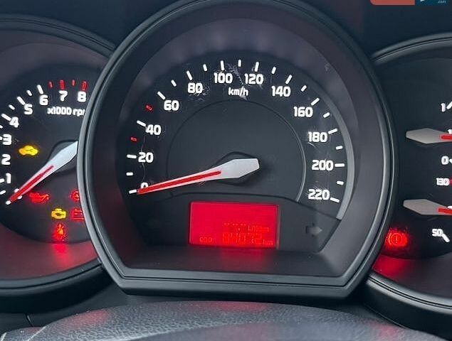 Серый Киа Рио, объемом двигателя 1.25 л и пробегом 84 тыс. км за 10500 $, фото 24 на Automoto.ua
