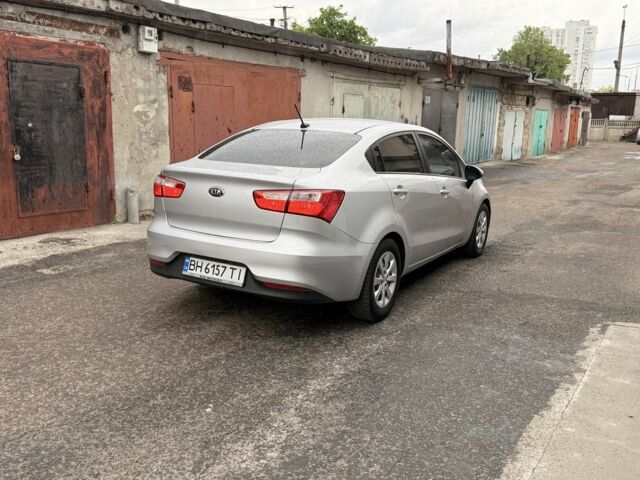 Серый Киа Рио, объемом двигателя 1.6 л и пробегом 165 тыс. км за 7900 $, фото 2 на Automoto.ua