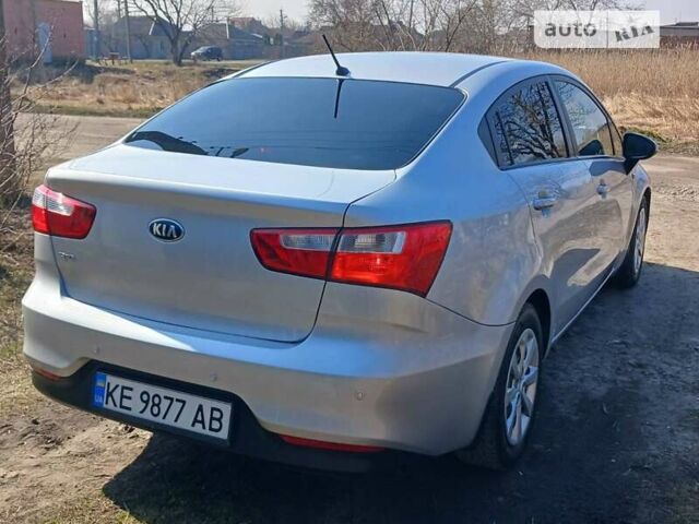 Серый Киа Рио, объемом двигателя 1.4 л и пробегом 97 тыс. км за 8299 $, фото 2 на Automoto.ua