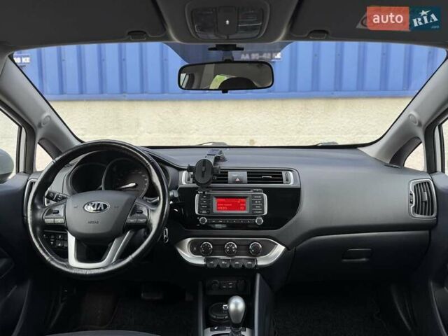 Серый Киа Рио, объемом двигателя 1.4 л и пробегом 46 тыс. км за 11400 $, фото 54 на Automoto.ua