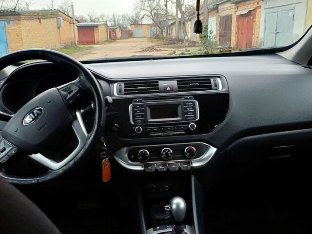 Сірий Кіа Ріо, об'ємом двигуна 1.4 л та пробігом 35 тис. км за 12000 $, фото 1 на Automoto.ua