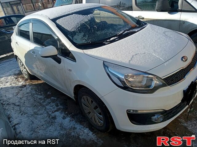 Серый Киа Рио, объемом двигателя 1.4 л и пробегом 13600 тыс. км за 4000 $, фото 2 на Automoto.ua