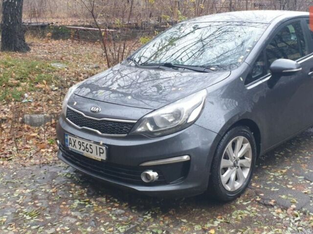 Серый Киа Рио, объемом двигателя 1.4 л и пробегом 146 тыс. км за 9999 $, фото 7 на Automoto.ua