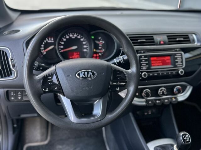 Серый Киа Рио, объемом двигателя 1.4 л и пробегом 164 тыс. км за 7999 $, фото 17 на Automoto.ua