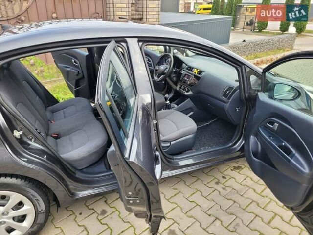 Сірий Кіа Ріо, об'ємом двигуна 1.4 л та пробігом 183 тис. км за 7999 $, фото 5 на Automoto.ua