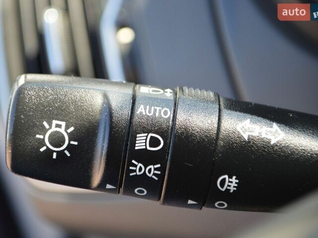 Серый Киа Рио, объемом двигателя 1.4 л и пробегом 104 тыс. км за 7800 $, фото 34 на Automoto.ua