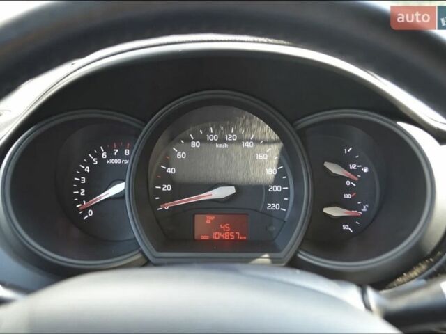 Сірий Кіа Ріо, об'ємом двигуна 1.4 л та пробігом 104 тис. км за 7848 $, фото 7 на Automoto.ua