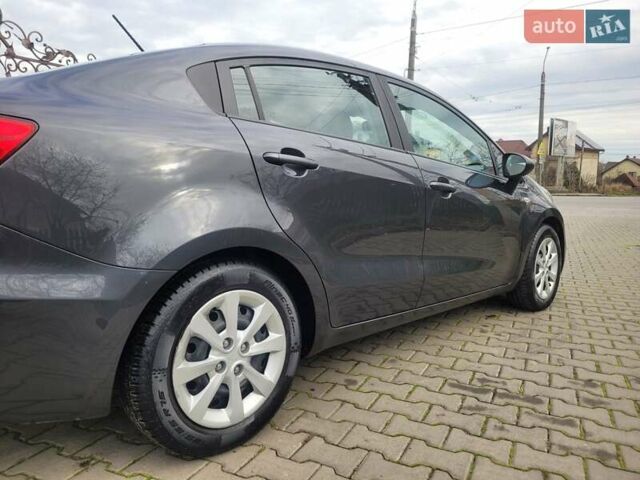 Серый Киа Рио, объемом двигателя 1.4 л и пробегом 190 тыс. км за 7350 $, фото 10 на Automoto.ua