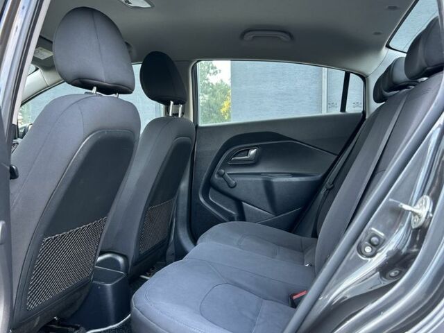 Серый Киа Рио, объемом двигателя 1.4 л и пробегом 164 тыс. км за 7999 $, фото 20 на Automoto.ua