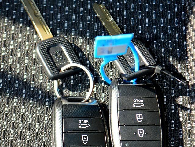 Сірий Кіа Ріо, об'ємом двигуна 1.4 л та пробігом 104 тис. км за 9000 $, фото 3 на Automoto.ua