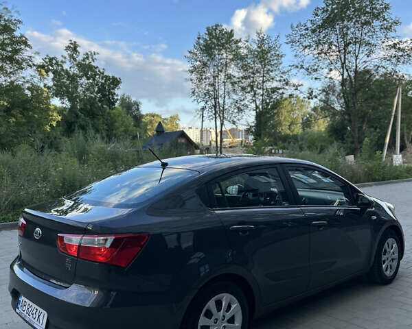 Серый Киа Рио, объемом двигателя 1.4 л и пробегом 165 тыс. км за 7800 $, фото 17 на Automoto.ua