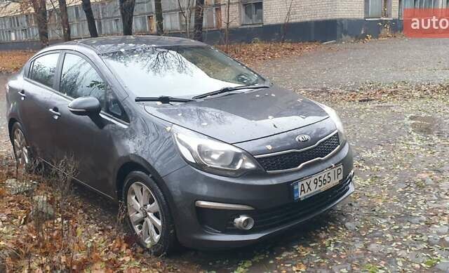 Серый Киа Рио, объемом двигателя 1.4 л и пробегом 145 тыс. км за 10400 $, фото 9 на Automoto.ua