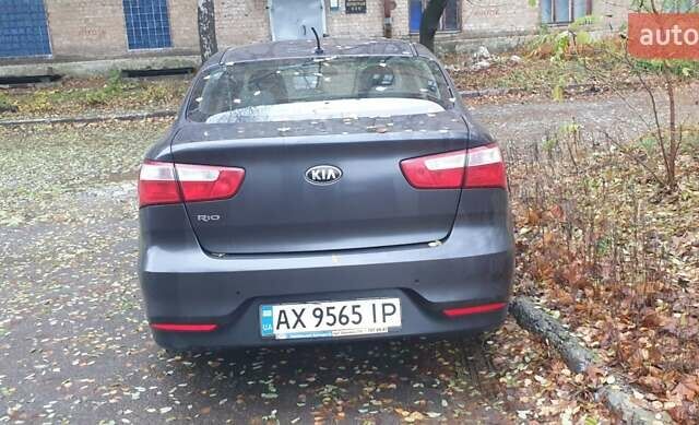 Сірий Кіа Ріо, об'ємом двигуна 1.4 л та пробігом 142 тис. км за 11500 $, фото 9 на Automoto.ua