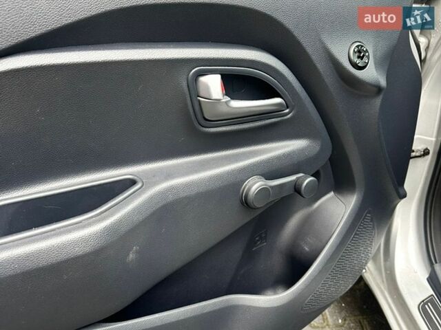 Серый Киа Рио, объемом двигателя 1.59 л и пробегом 91 тыс. км за 8700 $, фото 11 на Automoto.ua