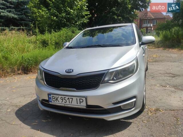 Сірий Кіа Ріо, об'ємом двигуна 1.4 л та пробігом 154 тис. км за 8500 $, фото 12 на Automoto.ua