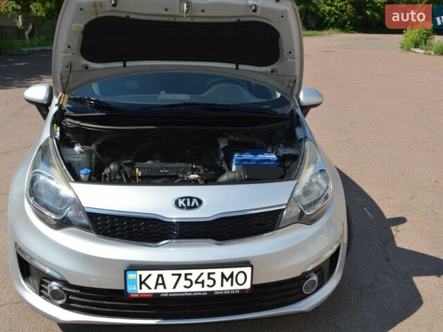 Сірий Кіа Ріо, об'ємом двигуна 1.4 л та пробігом 104 тис. км за 7800 $, фото 2 на Automoto.ua