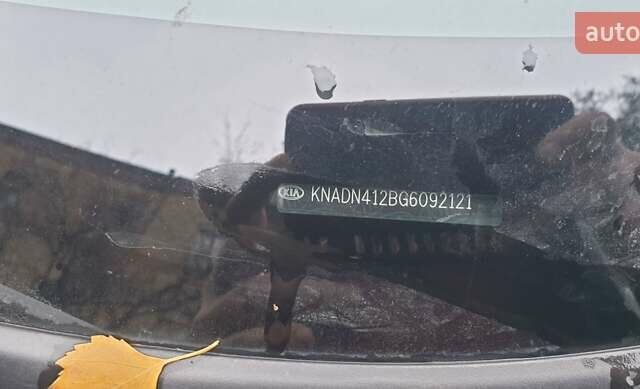 Серый Киа Рио, объемом двигателя 1.4 л и пробегом 145 тыс. км за 10400 $, фото 3 на Automoto.ua