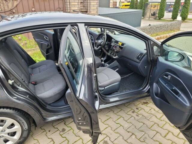 Сірий Кіа Ріо, об'ємом двигуна 1.4 л та пробігом 182 тис. км за 7350 $, фото 3 на Automoto.ua
