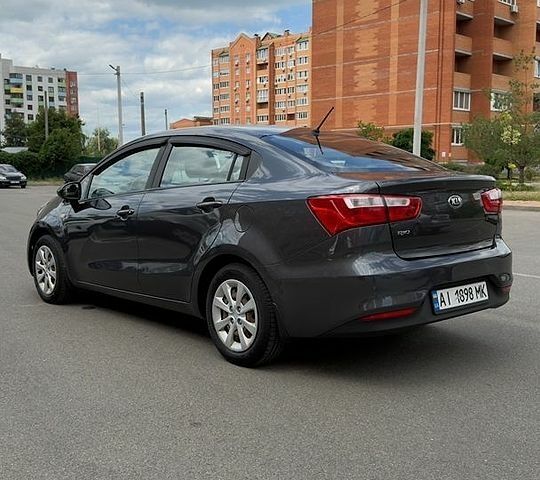Сірий Кіа Ріо, об'ємом двигуна 1.4 л та пробігом 133 тис. км за 12500 $, фото 5 на Automoto.ua