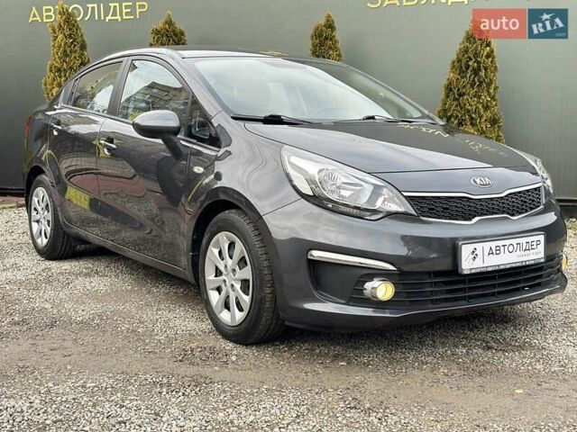 Сірий Кіа Ріо, об'ємом двигуна 1.4 л та пробігом 14 тис. км за 12990 $, фото 2 на Automoto.ua