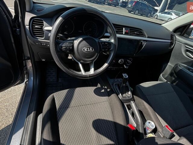 Серый Киа Рио, объемом двигателя 1.37 л и пробегом 89 тыс. км за 9950 $, фото 12 на Automoto.ua