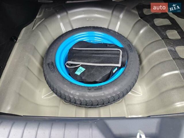 Серый Киа Рио, объемом двигателя 1.4 л и пробегом 14 тыс. км за 13900 $, фото 63 на Automoto.ua
