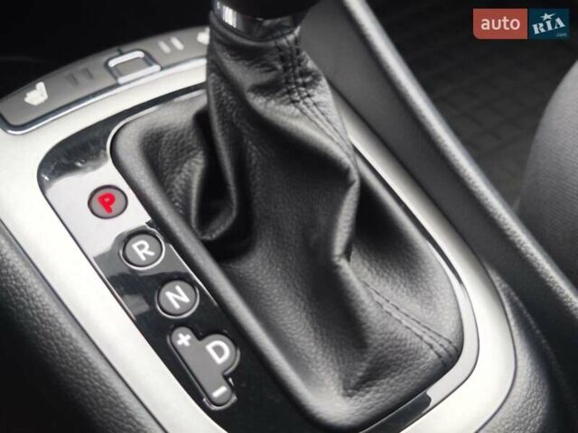 Серый Киа Рио, объемом двигателя 1.4 л и пробегом 14 тыс. км за 13900 $, фото 45 на Automoto.ua