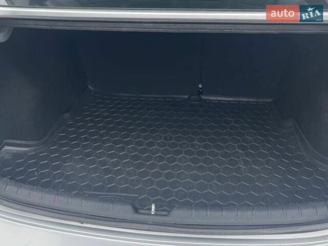 Серый Киа Рио, объемом двигателя 1.59 л и пробегом 81 тыс. км за 10000 $, фото 48 на Automoto.ua