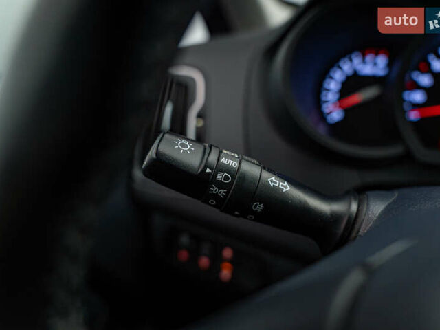 Серый Киа Рио, объемом двигателя 1.4 л и пробегом 75 тыс. км за 8988 $, фото 13 на Automoto.ua