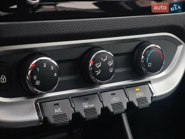 Серый Киа Рио, объемом двигателя 1.4 л и пробегом 14 тыс. км за 13900 $, фото 43 на Automoto.ua