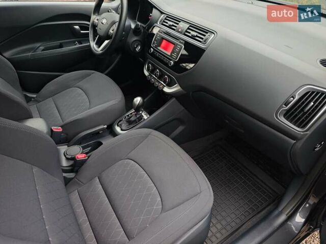 Серый Киа Рио, объемом двигателя 1.4 л и пробегом 14 тыс. км за 13900 $, фото 57 на Automoto.ua
