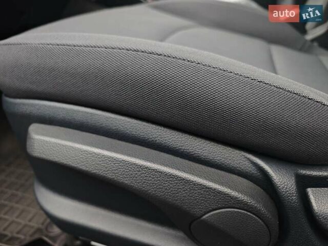 Серый Киа Рио, объемом двигателя 1.4 л и пробегом 14 тыс. км за 13900 $, фото 50 на Automoto.ua