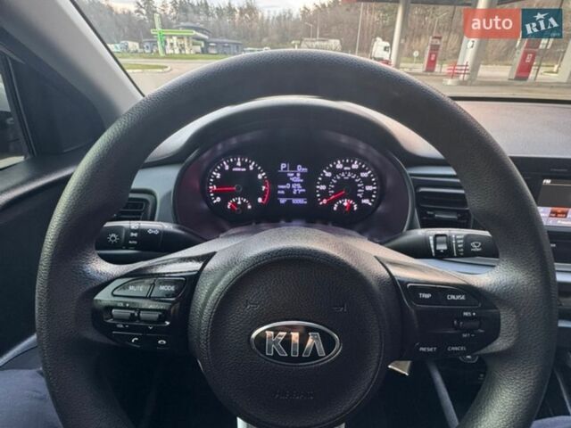 Серый Киа Рио, объемом двигателя 1.59 л и пробегом 81 тыс. км за 10000 $, фото 13 на Automoto.ua