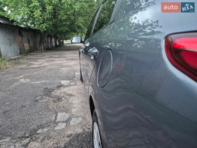 Сірий Кіа Ріо, об'ємом двигуна 1.6 л та пробігом 140 тис. км за 11900 $, фото 7 на Automoto.ua