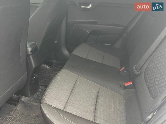 Серый Киа Рио, объемом двигателя 1.59 л и пробегом 81 тыс. км за 10000 $, фото 40 на Automoto.ua