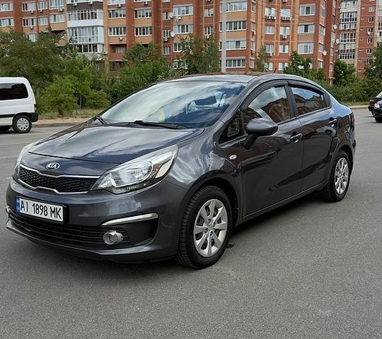 Сірий Кіа Ріо, об'ємом двигуна 1.4 л та пробігом 133 тис. км за 12500 $, фото 4 на Automoto.ua